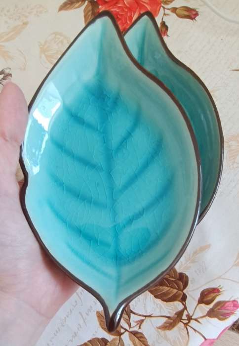 Фотография покупателя товара Блюдо керамическое сервировочное «Таллула. Лист», 17×10 см, цвет голубой