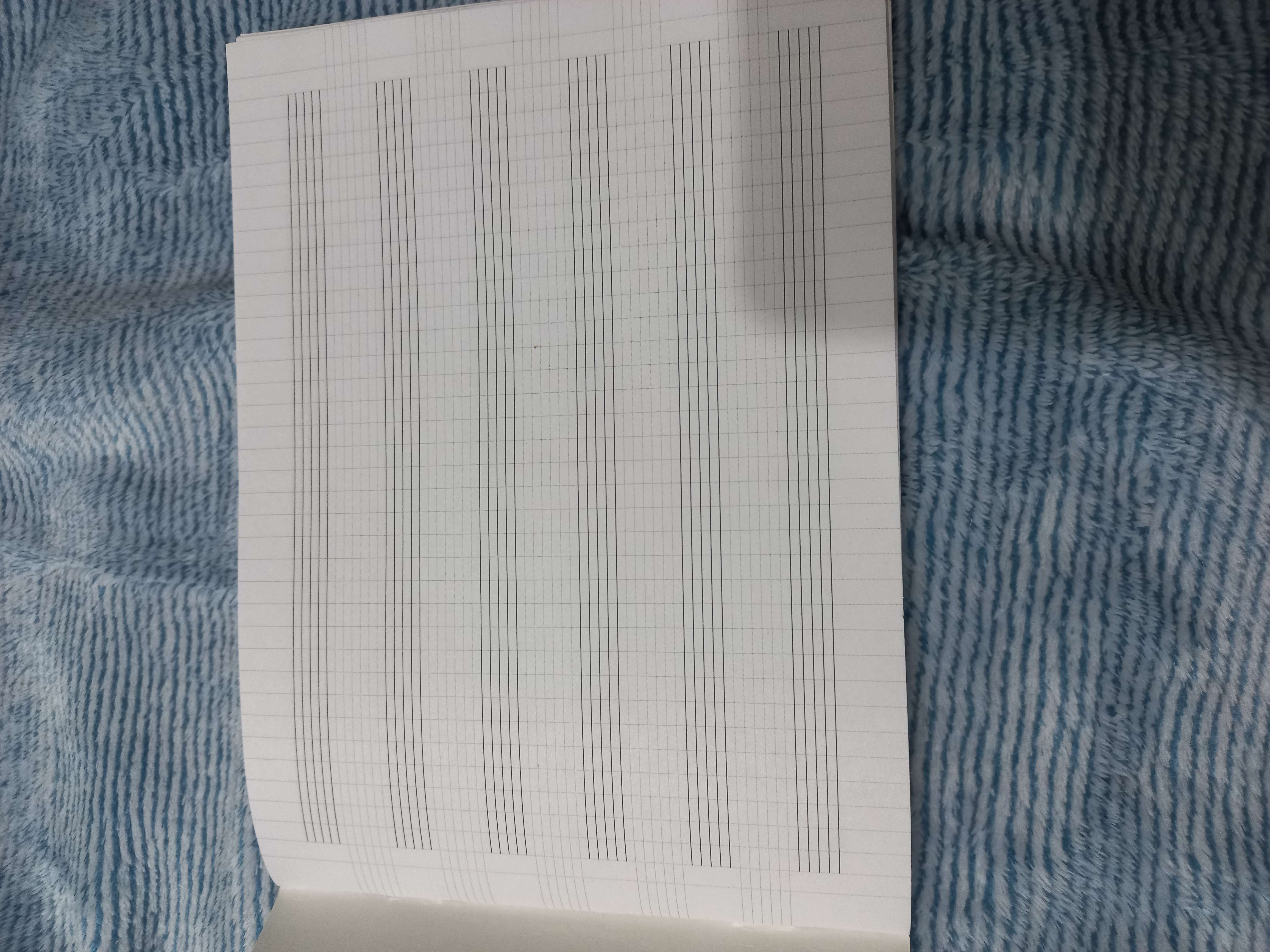 Фотография покупателя товара Тетрадь для нот А5, 24 листа на скрепке, горизонтальная