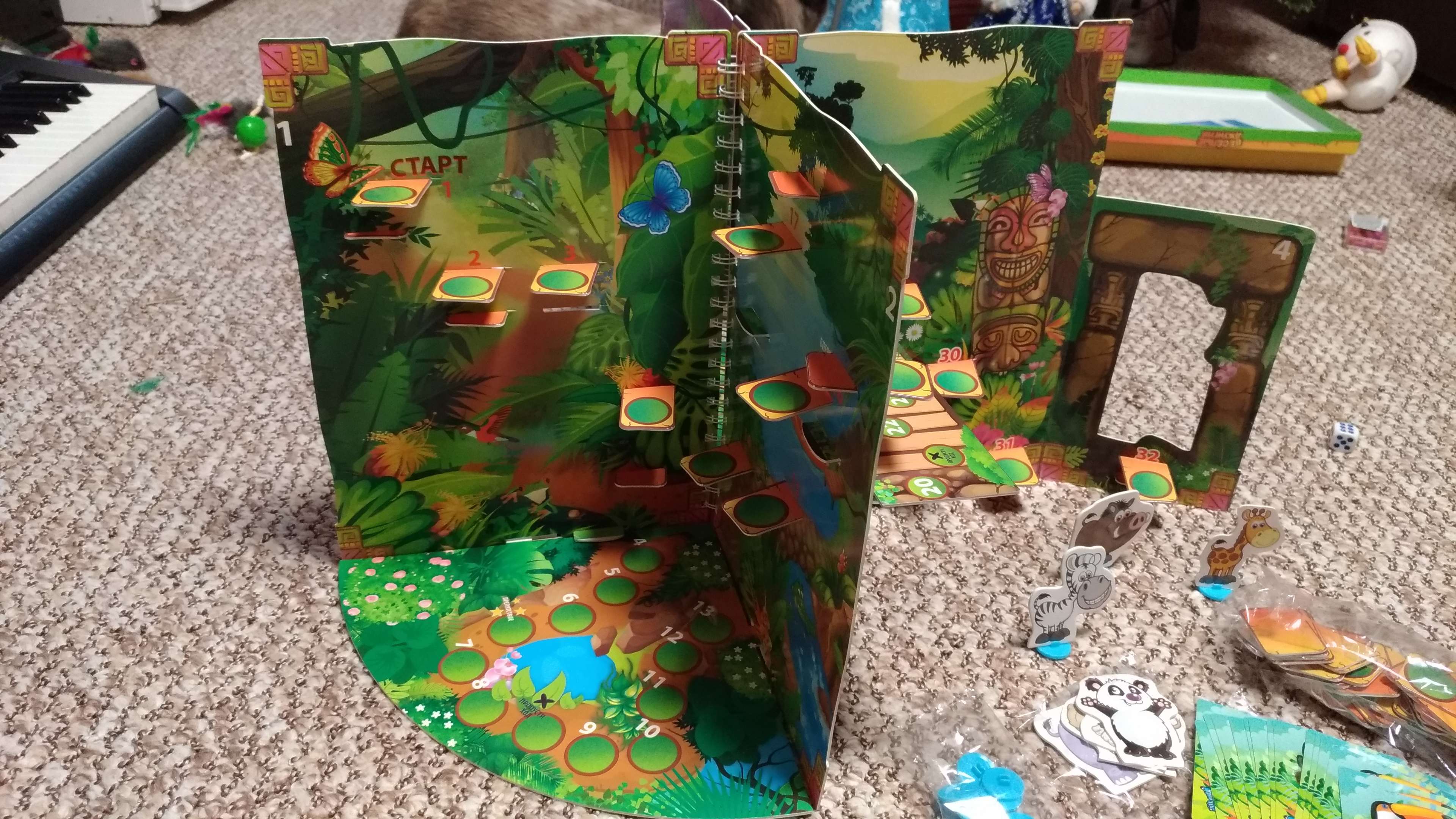 Фотография покупателя товара Настольная игра-бродилка с 3D-полем «Весёлые джунгли» - Фото 2