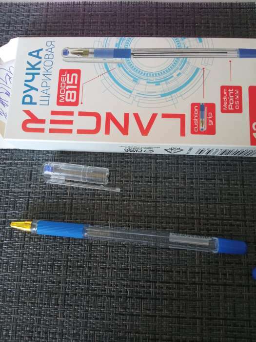Фотография покупателя товара Ручка шариковая 0.5 мм, стержень синий, корпус прозрачный с резиновым держателем - Фото 36