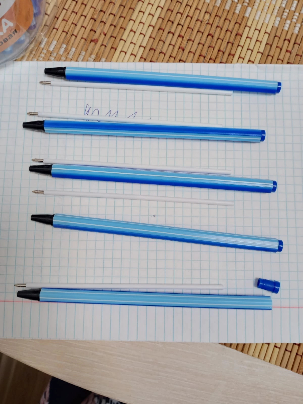 Фотография покупателя товара Ручка шариковая Calligrata "Полоски", стержень синий, МИКС - Фото 1