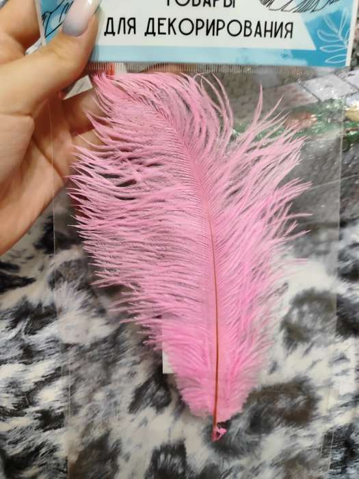 Фотография покупателя товара Перо для декора, размер: 20-24 см, цвет розовый - Фото 3