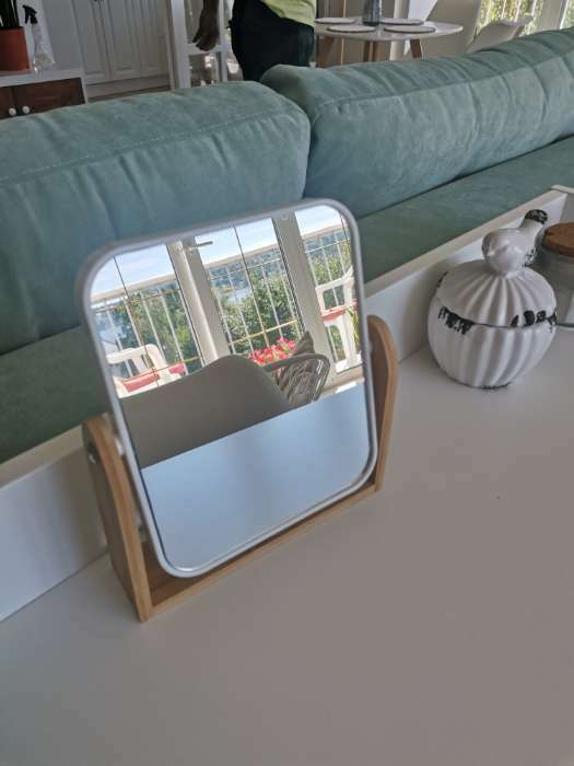 Фотография покупателя товара Зеркало настольное, двустороннее, с увеличением, зеркальная поверхность 14,2 х 17,6 см, цвет бежевый/белый - Фото 2