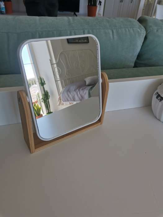 Фотография покупателя товара Зеркало настольное, двустороннее, с увеличением, зеркальная поверхность 14,2 х 17,6 см, цвет бежевый/белый - Фото 1