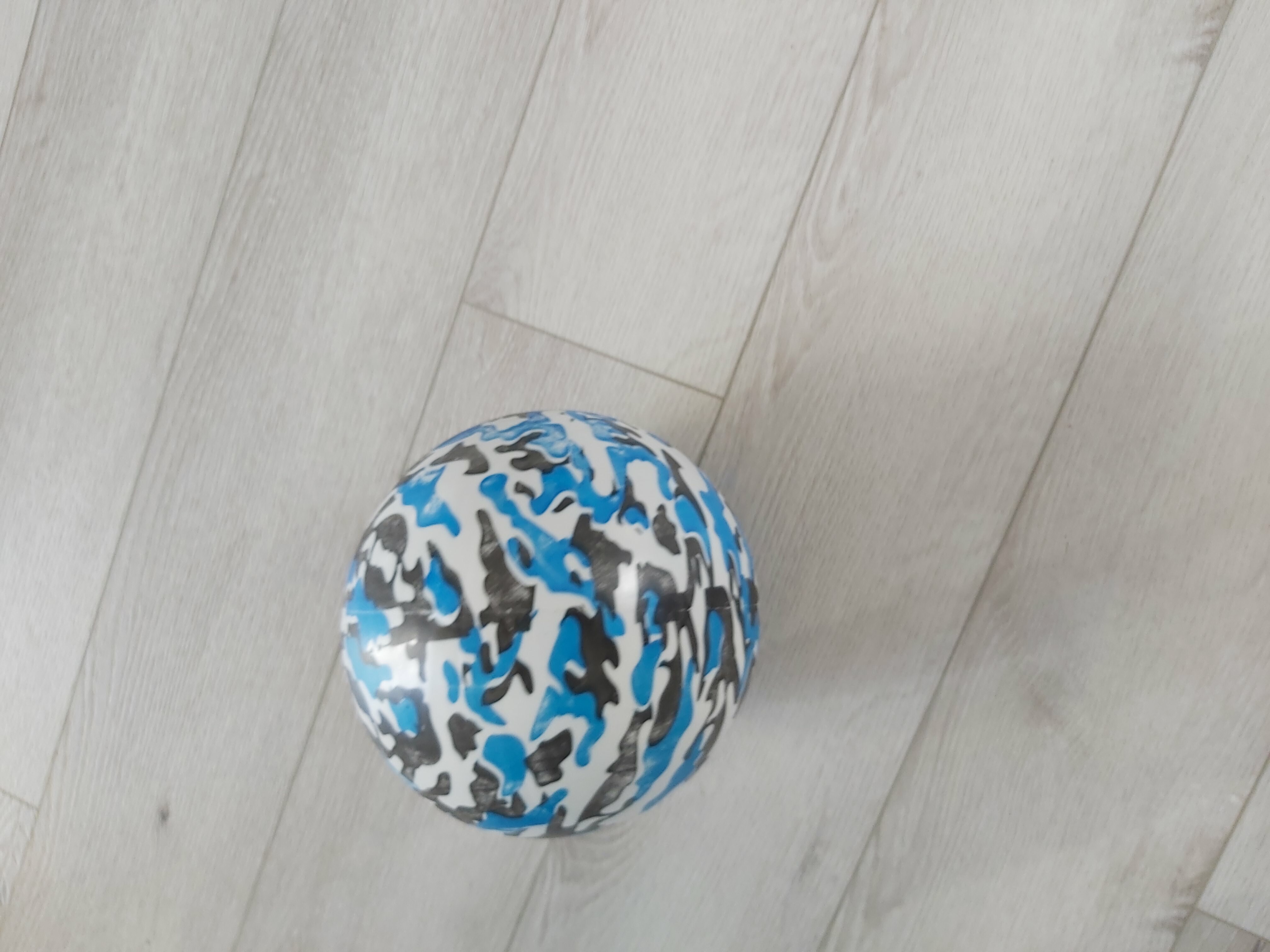 Фотография покупателя товара Мяч детский, d=22 см, 60 г, цвета микс - Фото 1