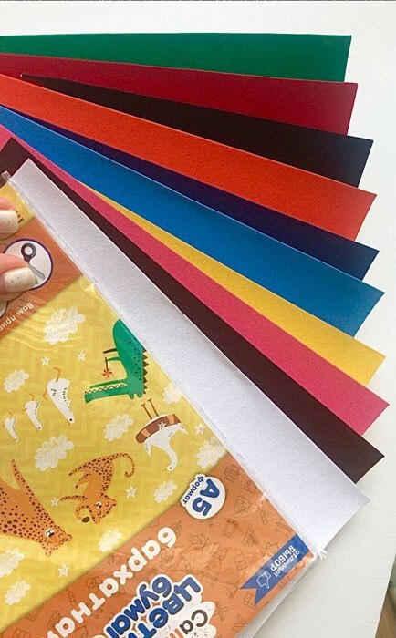 Фотография покупателя товара Набор бумаги бархатной А5, 10 листов, 10 цветов, плотность 110г/м2 - Фото 4