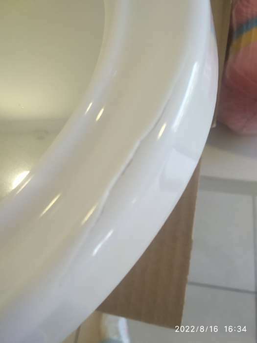 Фотография покупателя товара Зеркало настенное «Скромность», d зеркальной поверхности 18,5 см, цвет белый