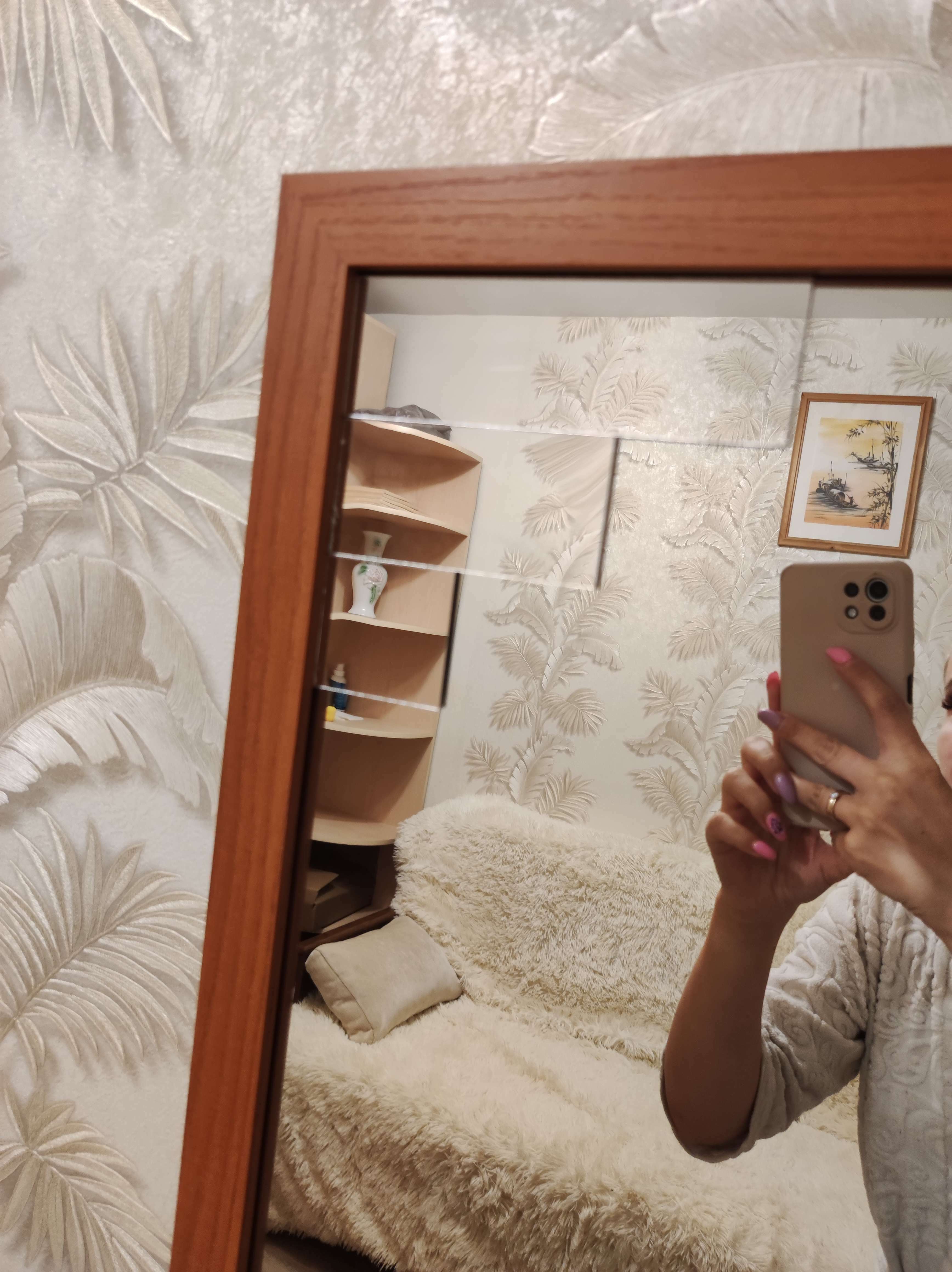 Фотография покупателя товара Наклейки интерьерные "Кирпичики", зеркальные, декор настенный, набор 18 шт, 15 х 5 см