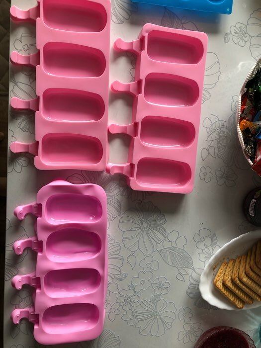 Фотография покупателя товара Форма для мороженого «Эскимо классика», силикон, 25,8×14,6×2,6 см, 4 ячейки, цвет МИКС - Фото 29