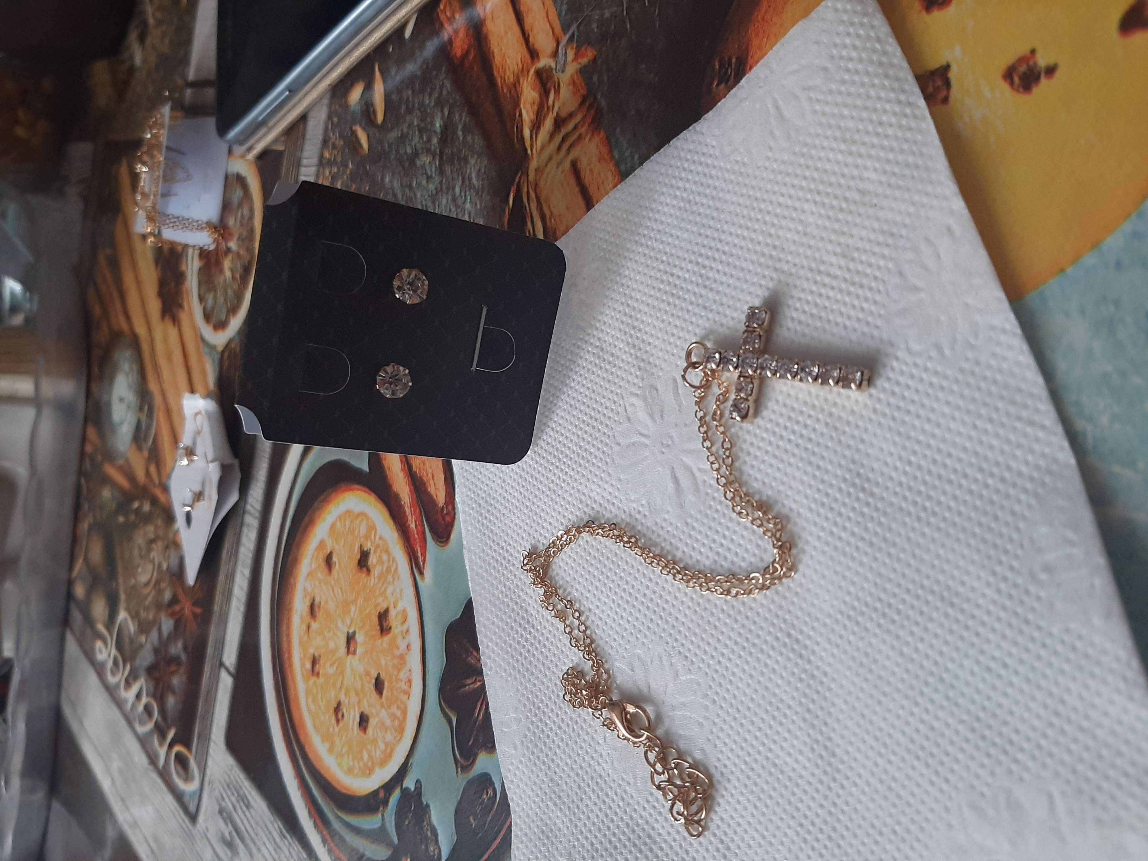 Фотография покупателя товара Гарнитур 2 предмета: серьги, кулон «Крестик», цвет белый в золоте, 43 см