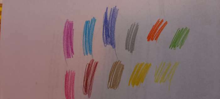 Фотография покупателя товара Карандаши 36 цветов Гамма "Классические", шестигранные, d=2.6 мм, картонная упаковка, европодвес 050918_05 - Фото 2