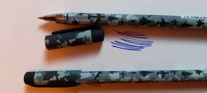 Фотография покупателя товара Ручка шариковая HappyWrite "Военный паттерн.Самолеты", 0,5 мм, синие чернила - Фото 1