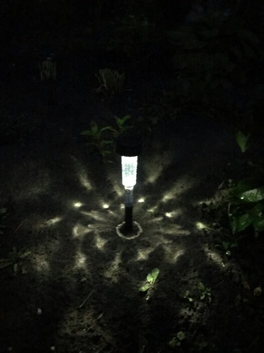 Фотография покупателя товара Садовый светильник на солнечной батарее «Трапеция», 5 × 34 × 5 см, 1 LED, свечение белое