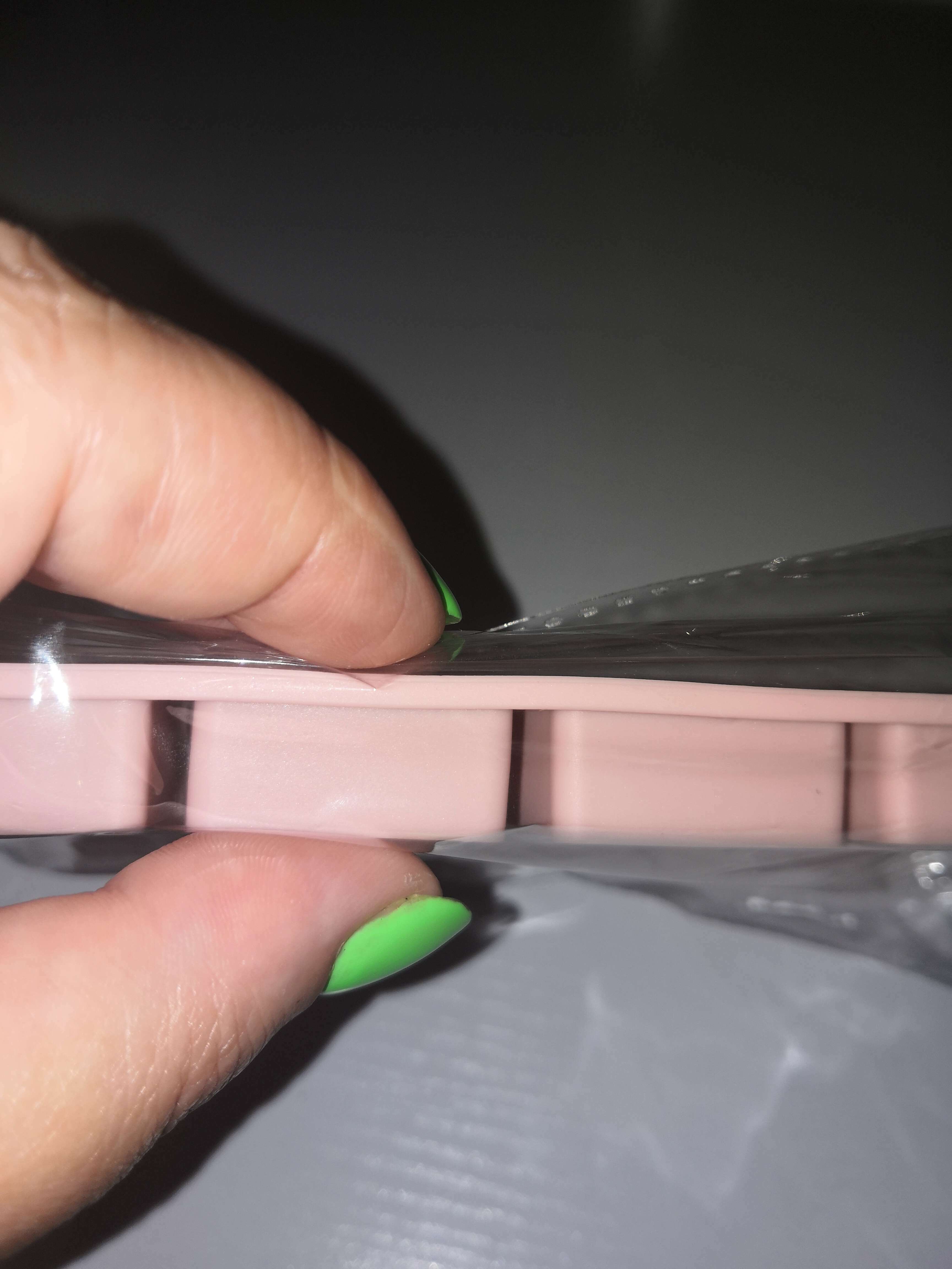 Фотография покупателя товара Форма для льда Доляна «Кьюб», силикон, 20×11,5×1,5 см, 15 ячеек, цвет розовый - Фото 8