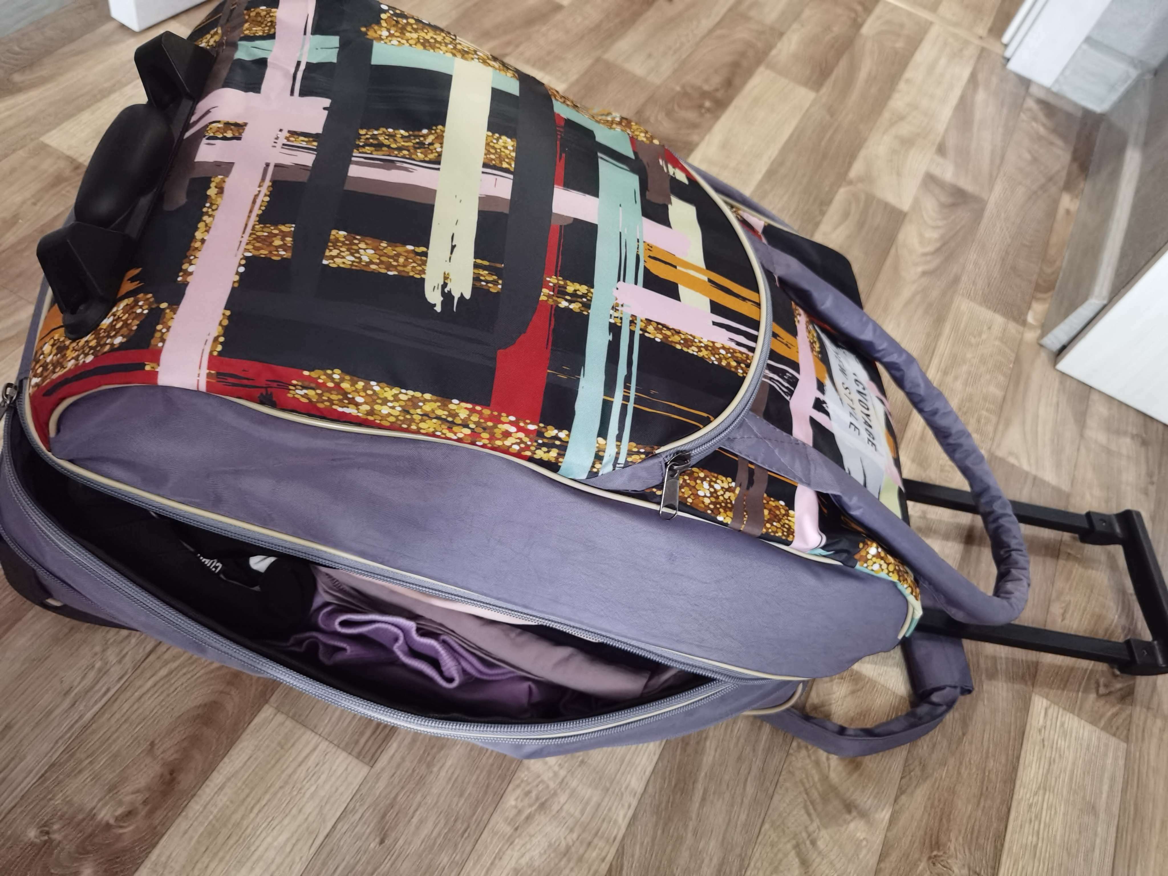 Фотография покупателя товара Чемодан малый 20" с сумкой, отдел на молнии, наружный карман, с расширением, цвет серый - Фото 2