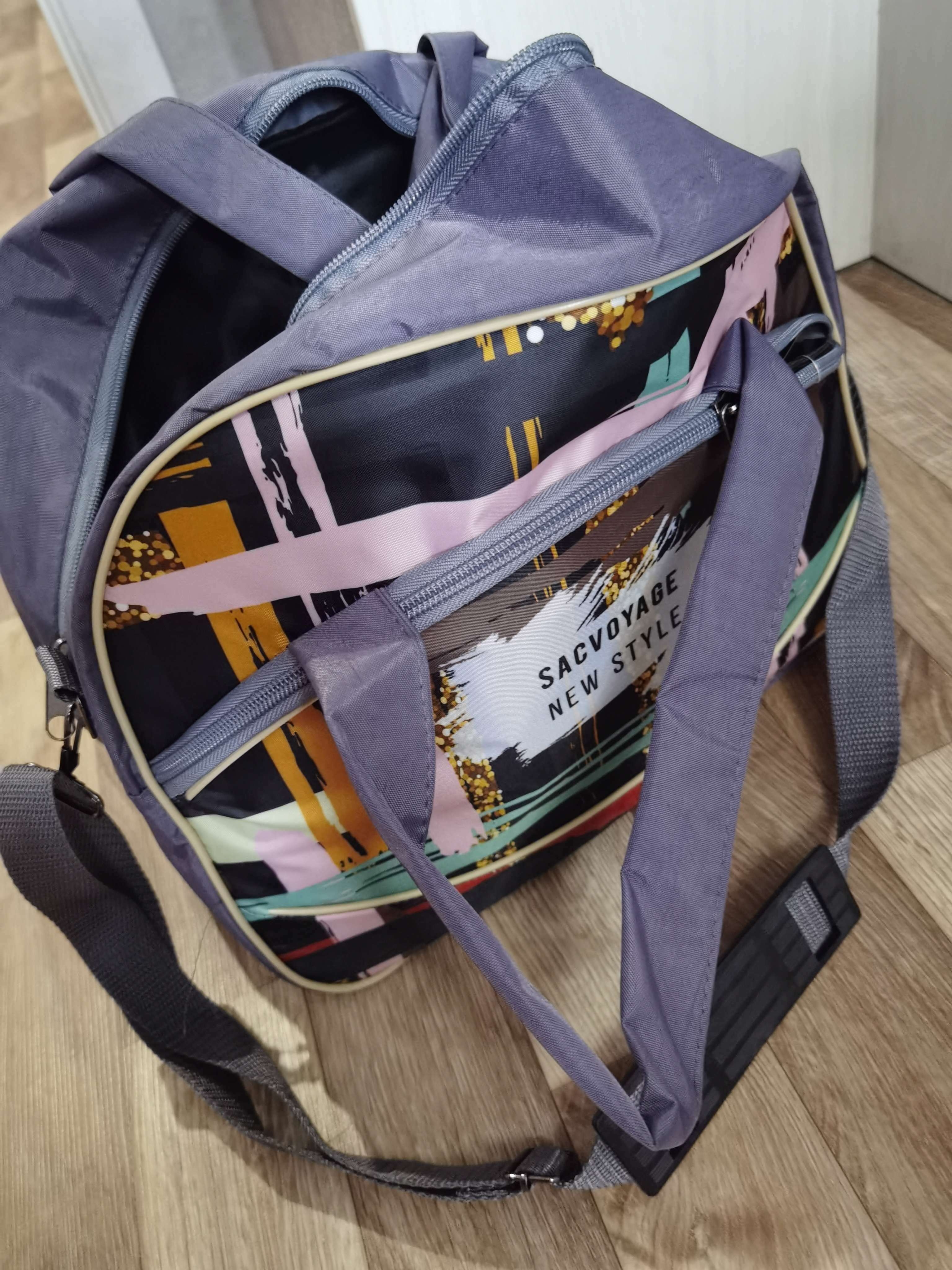 Фотография покупателя товара Чемодан малый 20" с сумкой, отдел на молнии, наружный карман, с расширением, цвет серый - Фото 1