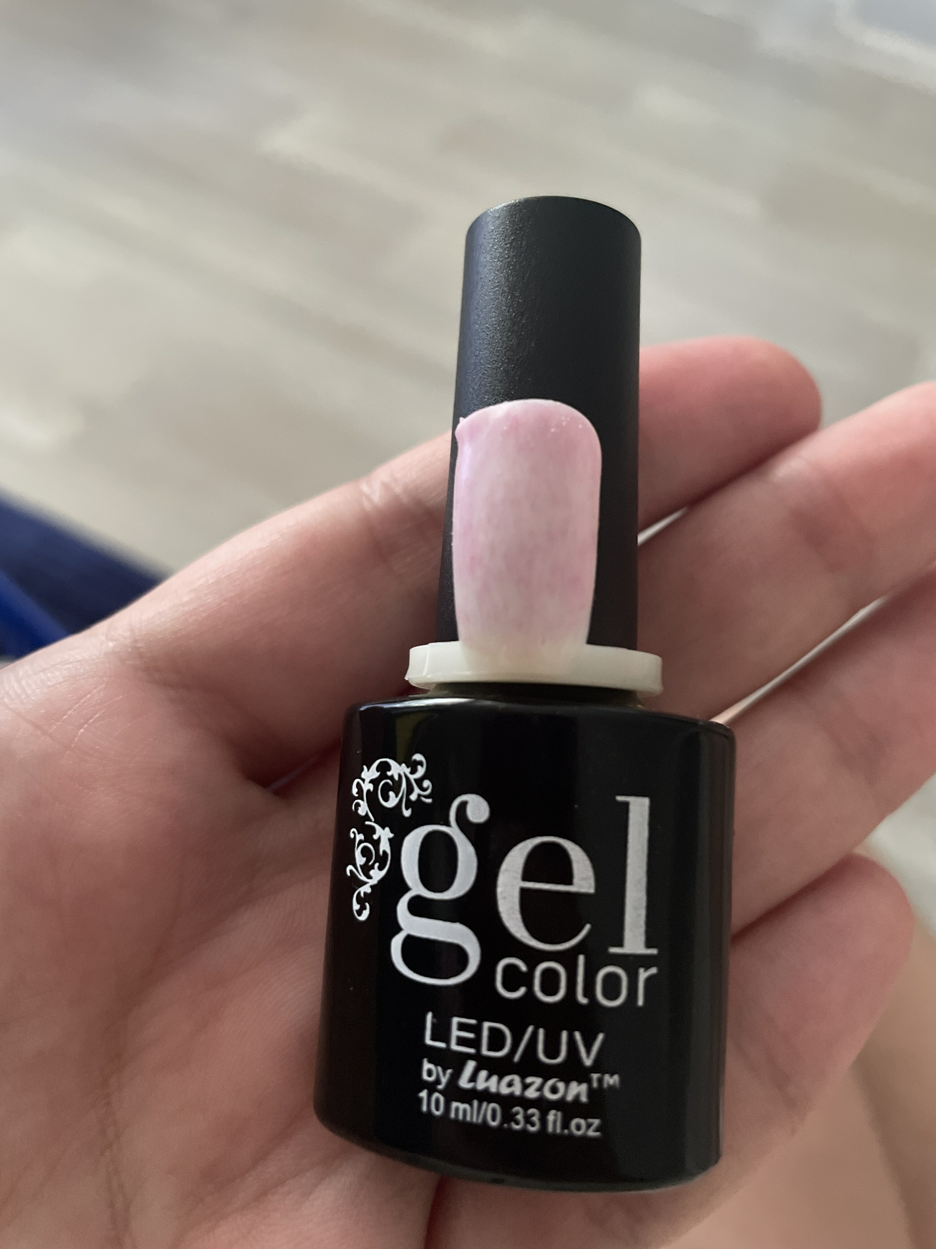 Фотография покупателя товара Гель-лак для ногтей, с эффектом кашемира, трёхфазный LED/UV, 10мл, цвет 01-13 красный - Фото 6