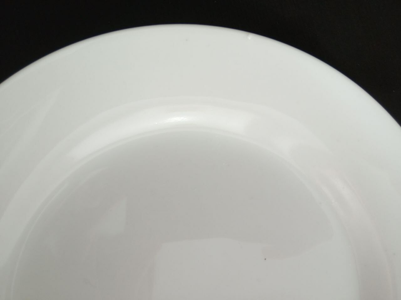 Фотография покупателя товара Тарелка керамическая пирожковая Доляна «Моника», d=17,5 см, цвет белый - Фото 4