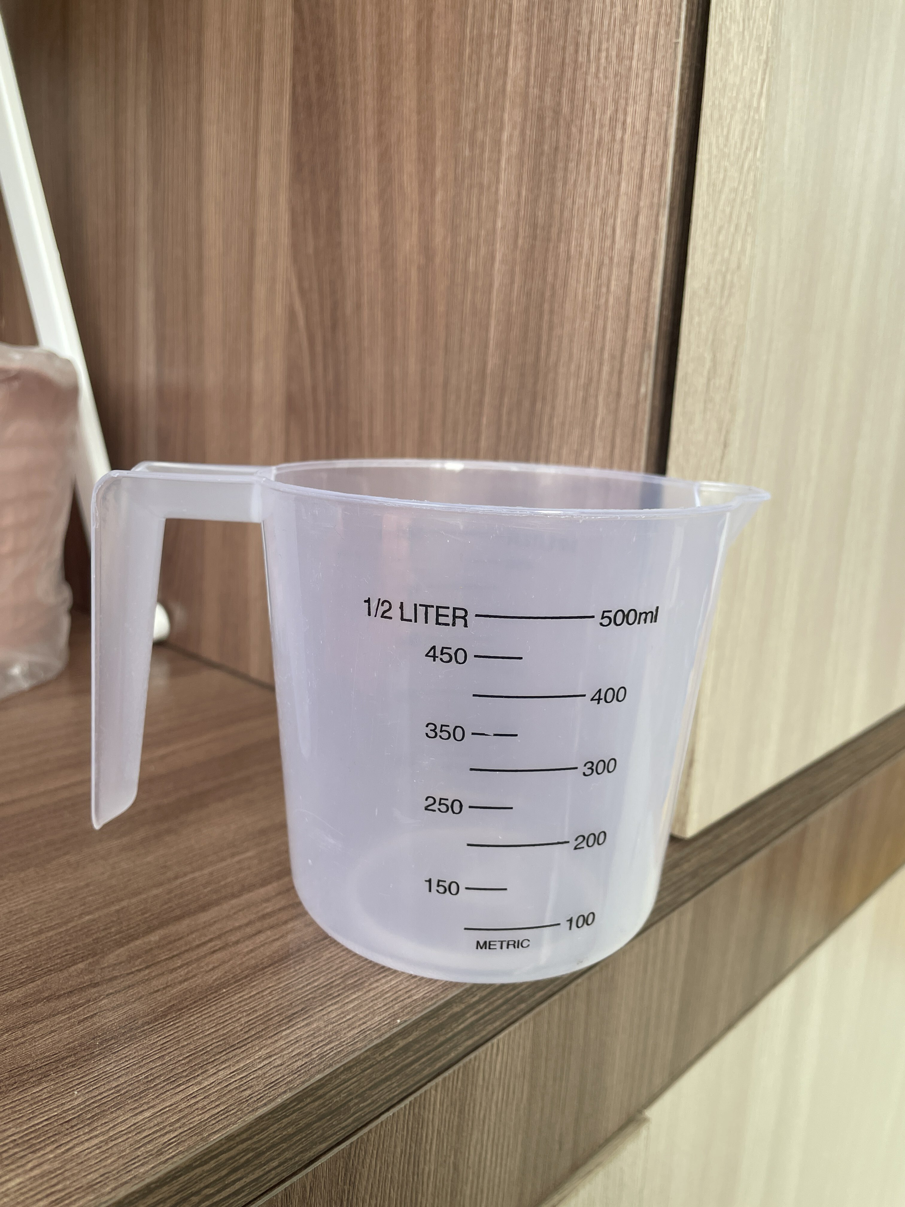 Фотография покупателя товара Кувшин мерный Доляна «Шкала измерения», 1,6 л, цвет прозрачный - Фото 2