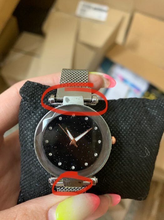 Фотография покупателя товара Женский подарочный набор Love 2 в 1: наручные часы, кулон, d-3.8 см - Фото 3
