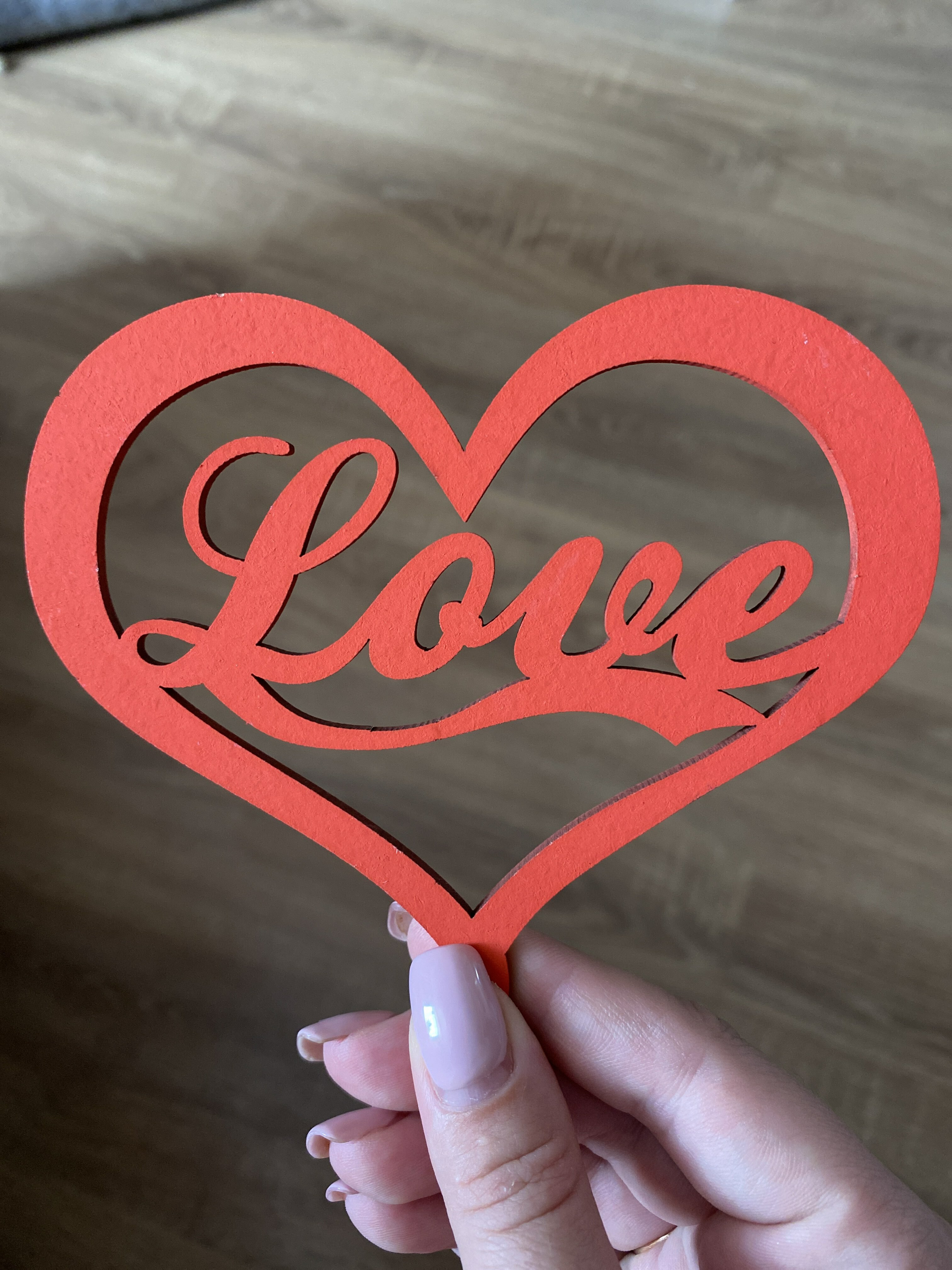 Фотография покупателя товара Топпер деревянный "Love" красный 12х11 см - Фото 1