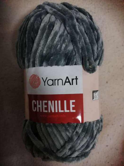 Фотография покупателя товара Пряжа для вязания спицами, крючком YarnArt, Chenille, 100% микрополиэстер, 90 м/100 г, (561 жёлтый) - Фото 4
