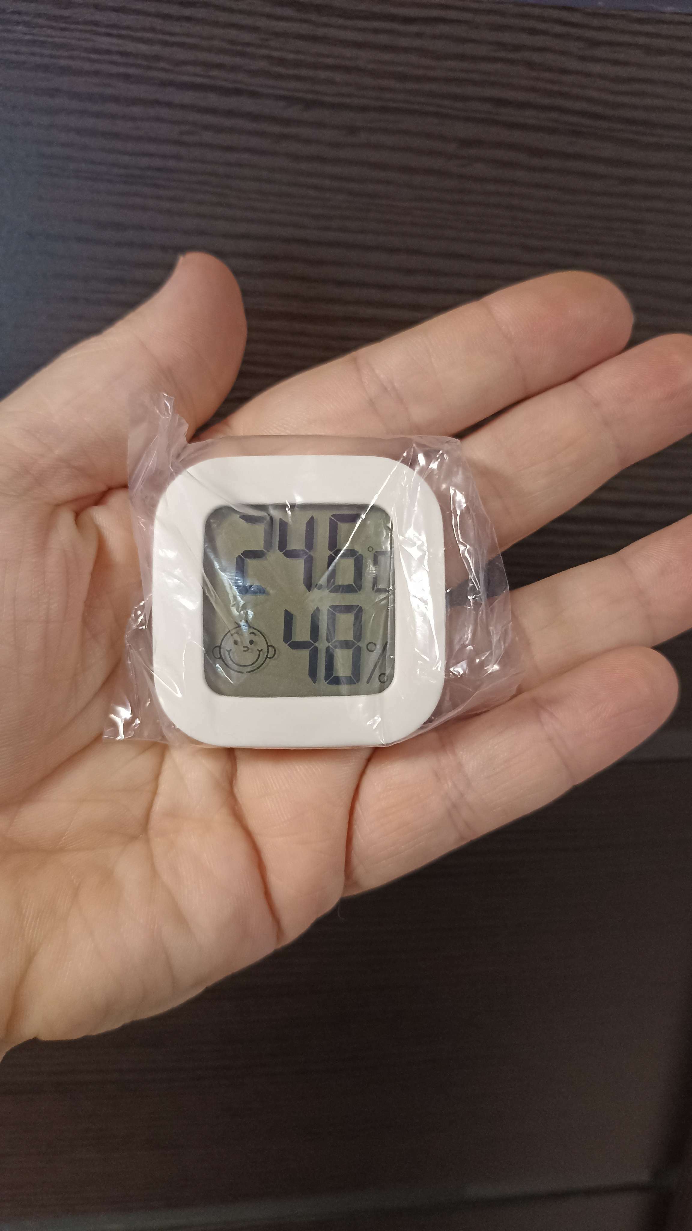 Фотография покупателя товара Термометр электронный LTR-08, датчик температуры, датчик влажности, белый - Фото 2