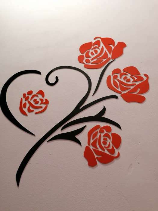 Фотография покупателя товара Наклейки интерьерные с фоторамками "Розы", декор на стену, панно 50 х 50 см, рамка 11 х 8 см - Фото 1