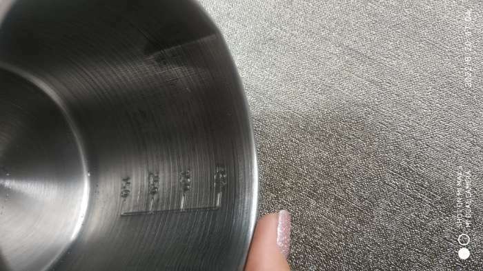 Фотография покупателя товара Ковш, 650 мл, d=12 см, нержавеющая сталь, с мерной шкалой, металлическая ручка - Фото 4