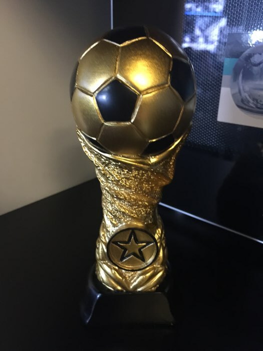 Фотография покупателя товара Стела "Футбол: золотой мяч" 11х11х7 см - Фото 1