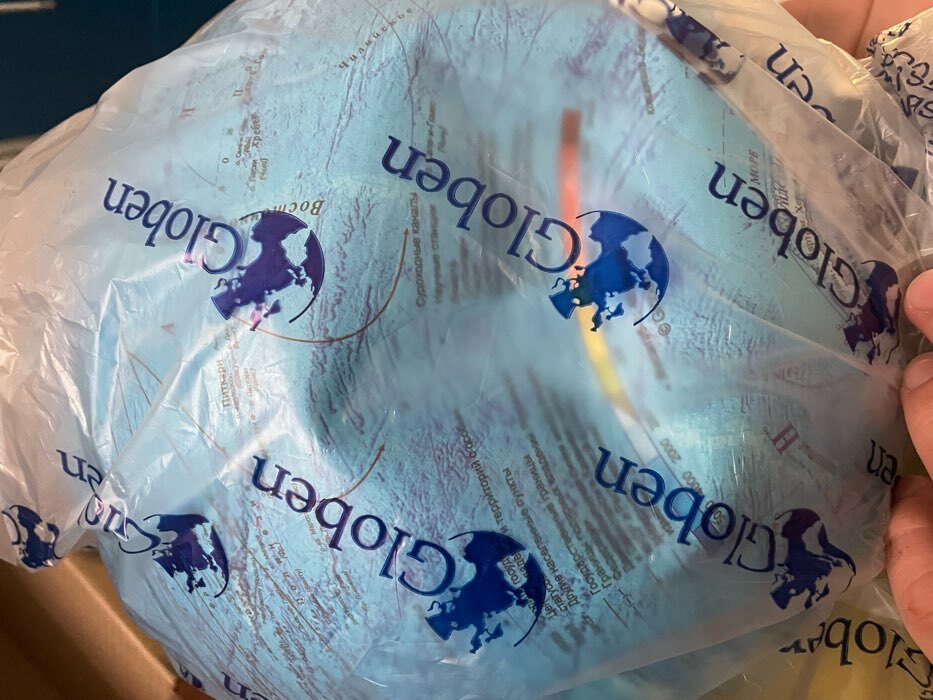 Фотография покупателя товара Глoбус физико-политический рельефный «Классик Евро», диаметр 320 мм, с подсветкой, Крым в составе РФ - Фото 8