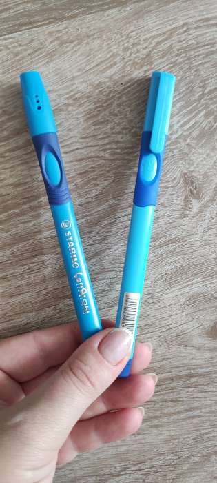 Фотография покупателя товара Ручка шариковая 0.7 мм, стержень синий, корпус синий с резиновым держателем, для правшей (цена за 1 штуку) - Фото 2