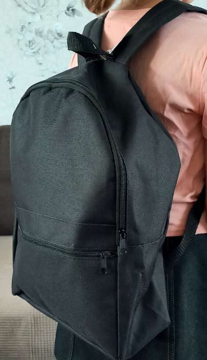 Фотография покупателя товара Рюкзак на молнии молодёжный, наружный карман, цвет чёрный - Фото 2