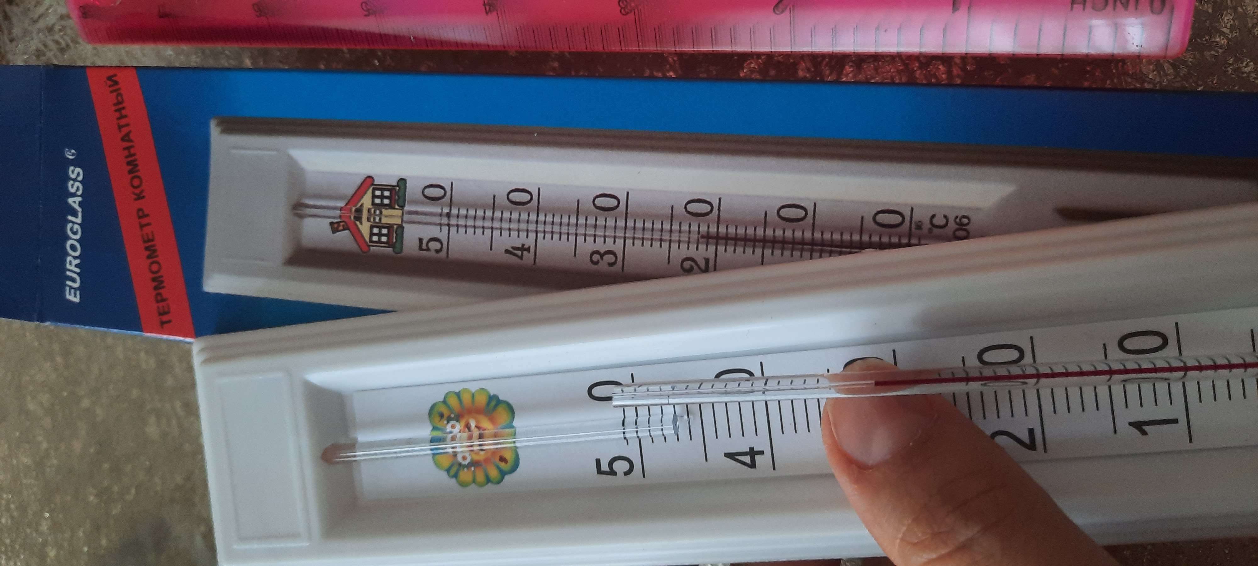 Фотография покупателя товара Термометр, градусник комнатный для измерения температуры воздуха, от 0°С до +50°С, 22 х 5 см - Фото 9