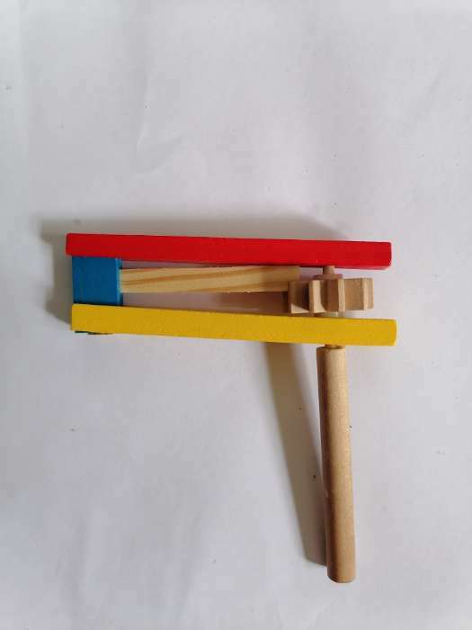Фотография покупателя товара Музыкальная игрушка «Трещотка» 2.5×10.5×11.5 см - Фото 4