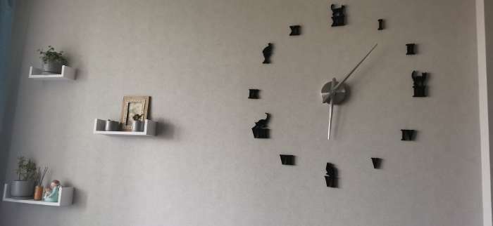 Фотография покупателя товара Часы-наклейка, серия: DIY, "Кошечки", плавный ход, d-120 см, 1 АА, черные