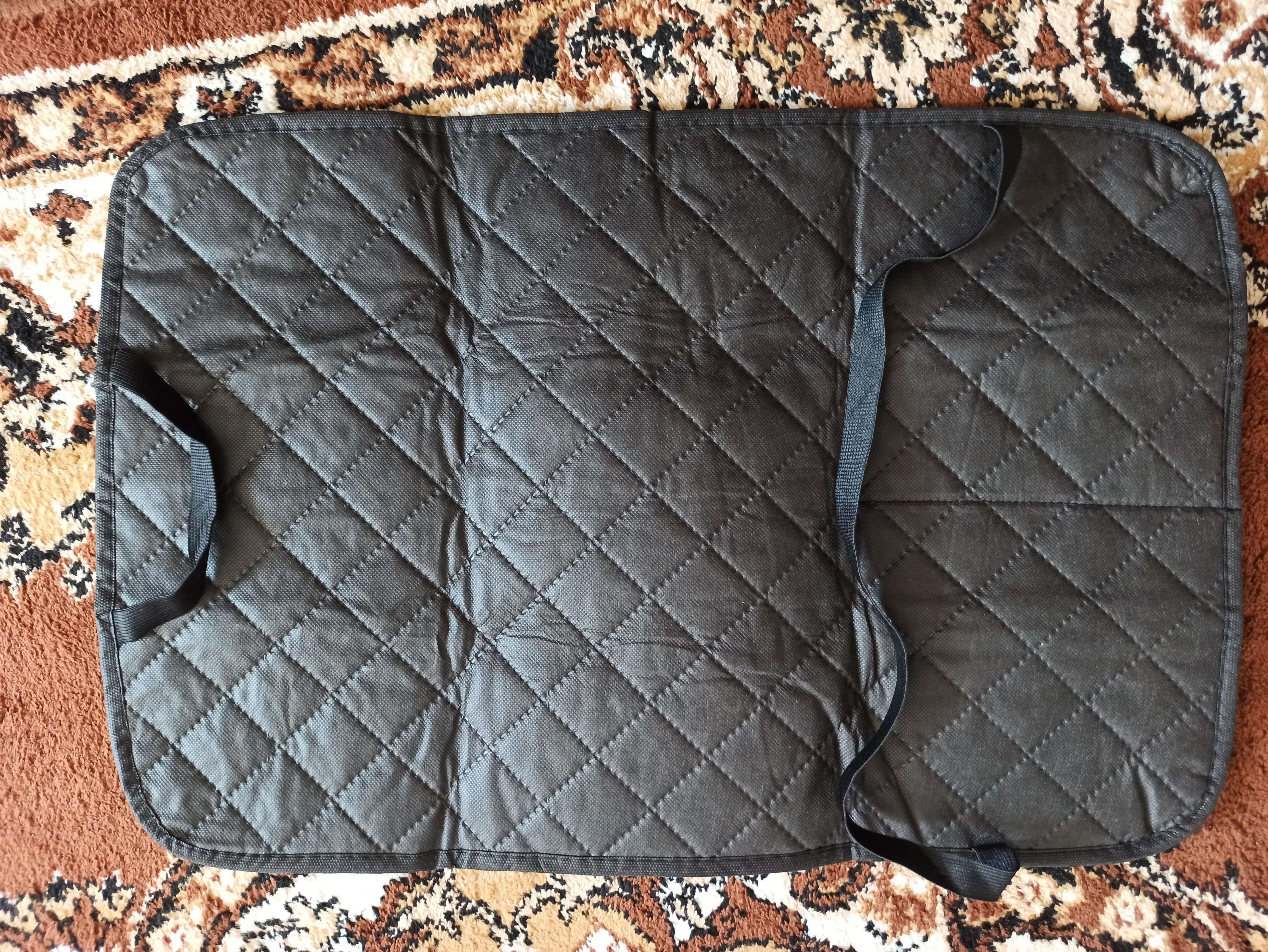 Фотография покупателя товара Накидка-незапинайка на спинку сиденья Cartage, оксфорд, два кармана, 60 х 40 см, черный - Фото 2