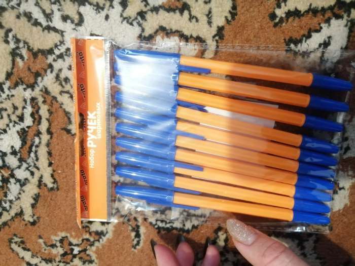 Фотография покупателя товара Набор ручек шариковых, 0.7 мм, 10 штук, стержень синий, оранжевый корпус
