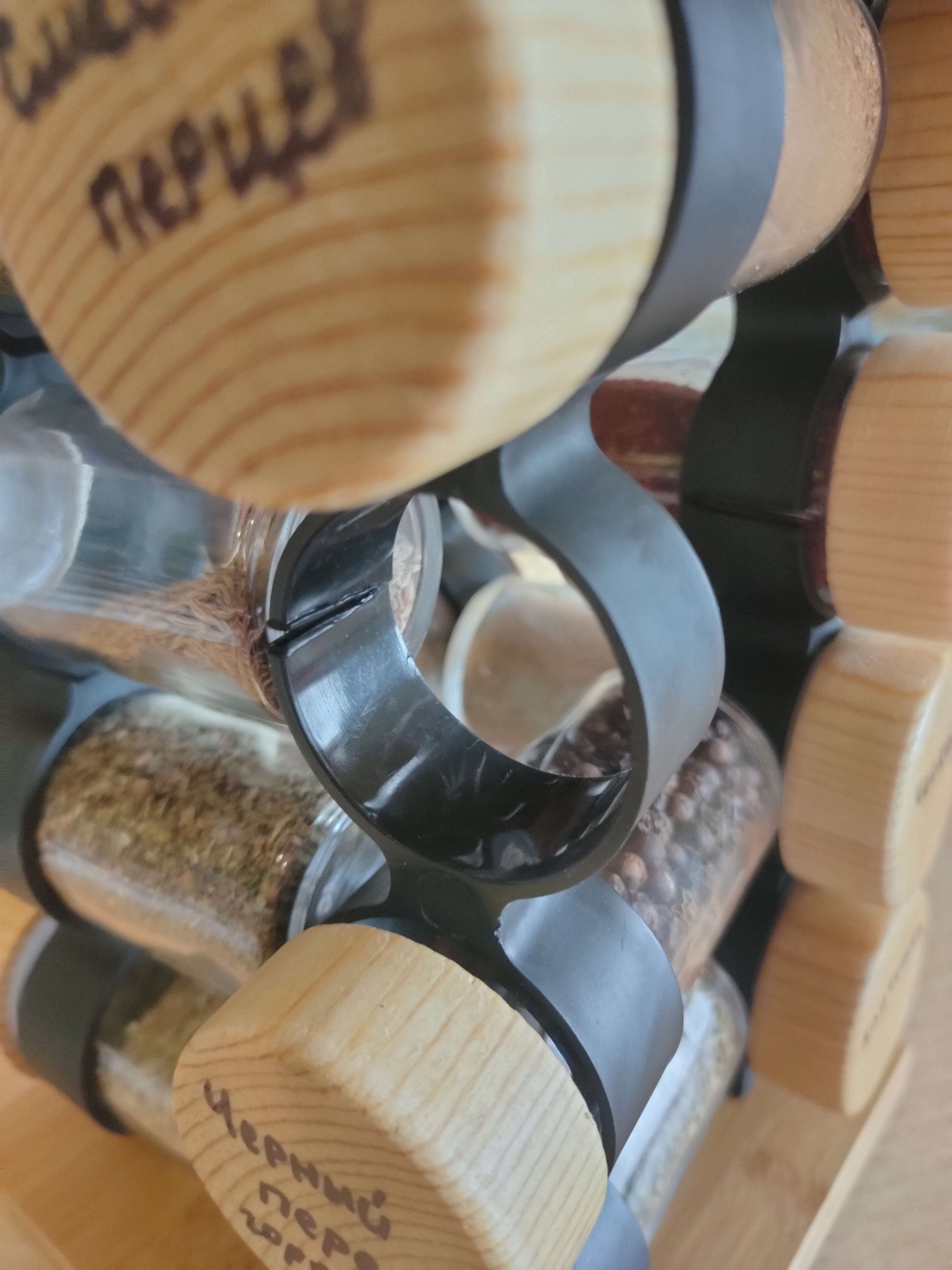 Фотография покупателя товара Набор для специй из стекла на бамбуковой подставке BellaTenero «Эко», 100 мл, 16 шт. - Фото 4