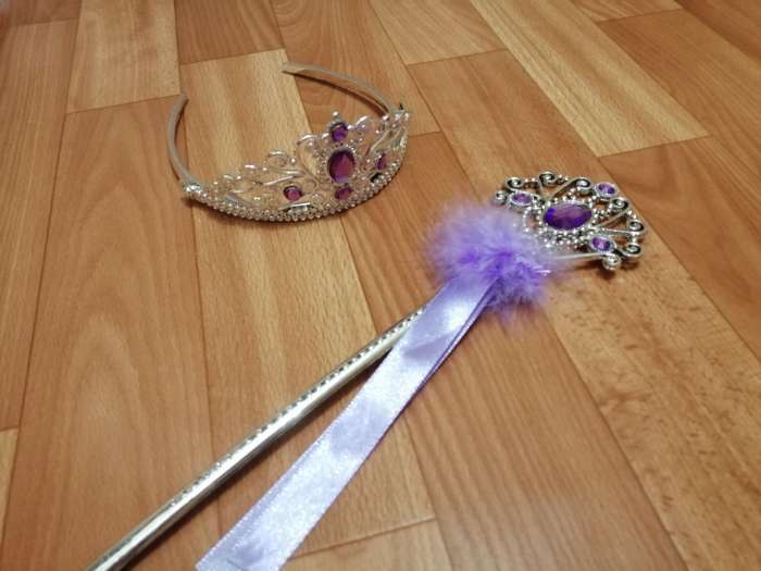 Фотография покупателя товара Карнавальный набор «Принцесса», корона, жезл с камнями, цвет фиолетовый - Фото 1