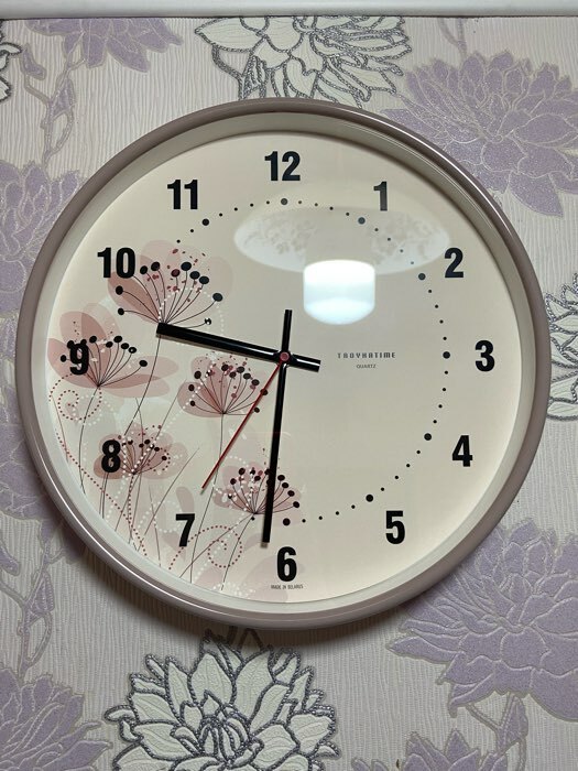 Фотография покупателя товара Часы настенные "Полевые цветы", плавный ход, d=30.5 см - Фото 1