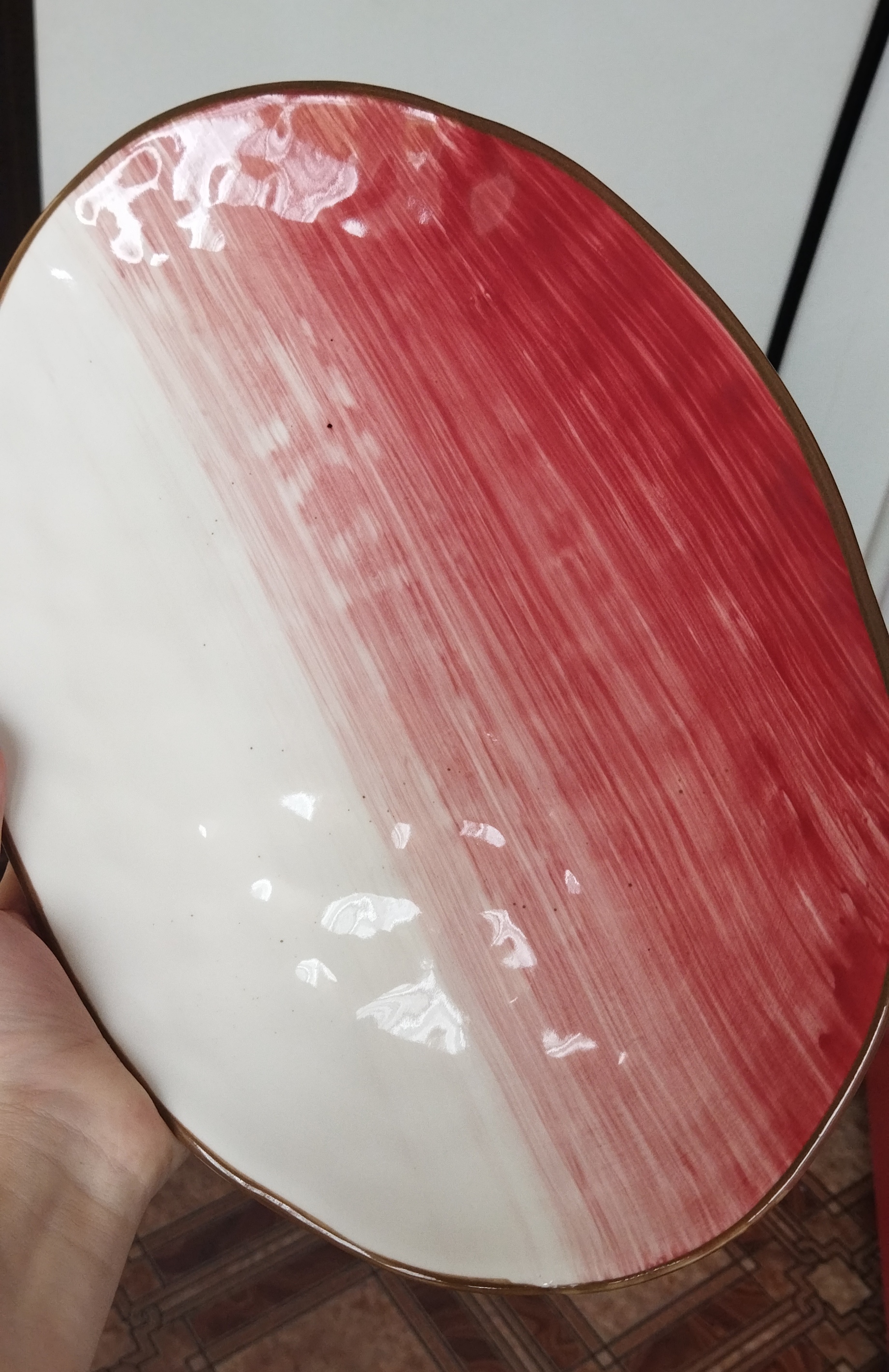 Фотография покупателя товара Блюдо фарфоровое Доляна «Космос», 31,5×22 см, цвет красный