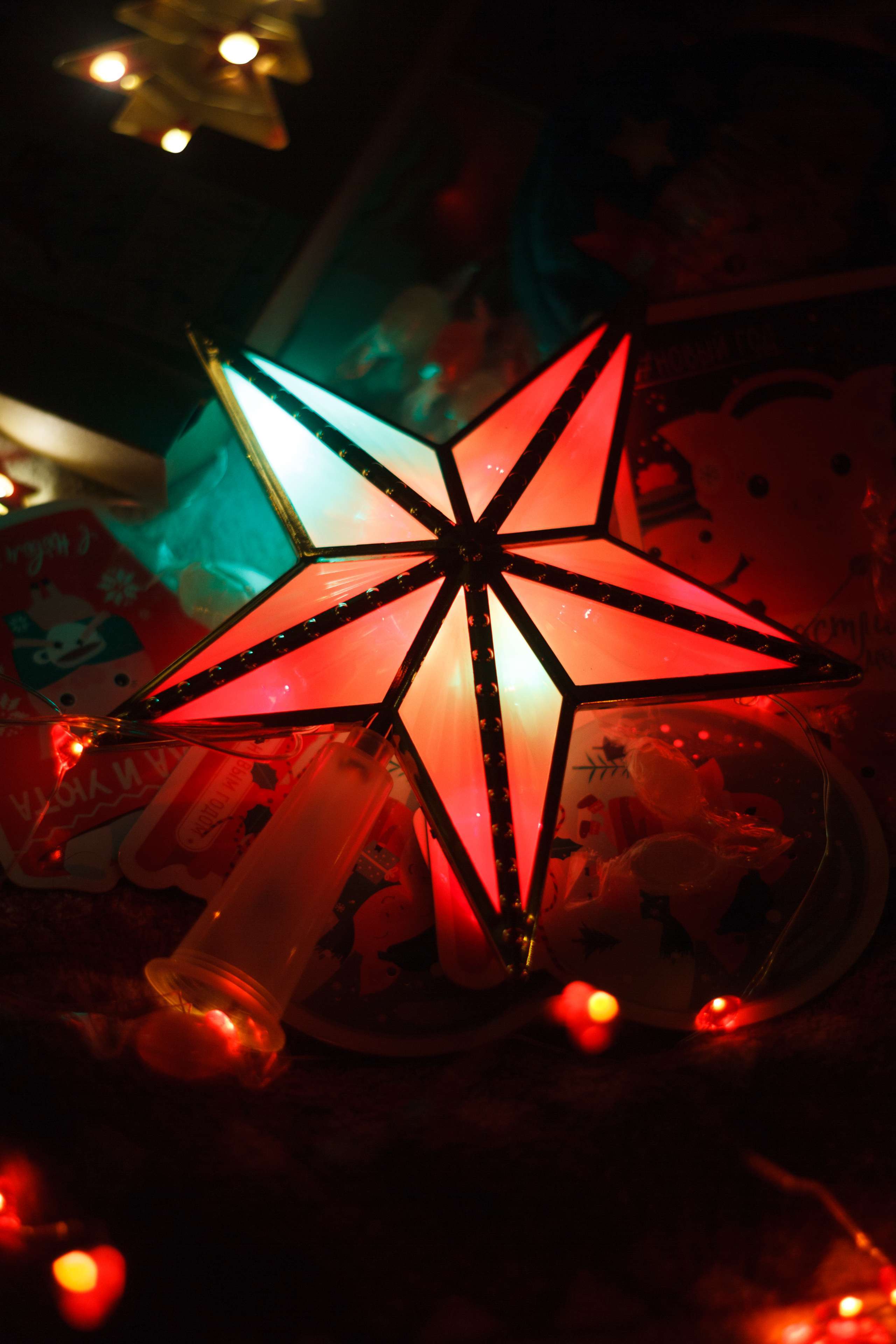 Фотография покупателя товара Светодиодная верхушка на ёлку «Звезда золотистая» 15 см, 10 LED, провод 2 метра, 220 В, свечение мульти - Фото 18