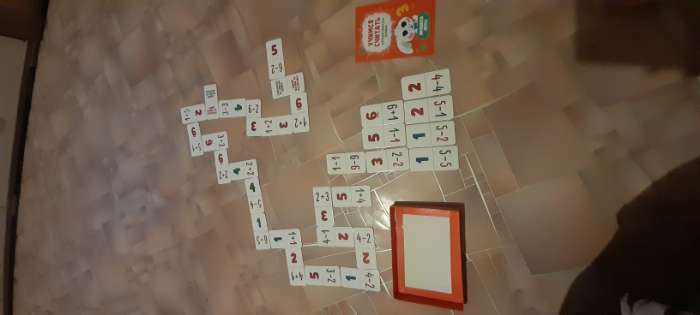 Фотография покупателя товара Настольная игра «Учимся считать. Математическое домино. Складываем и вычитаем», 30 карт,4+ - Фото 2