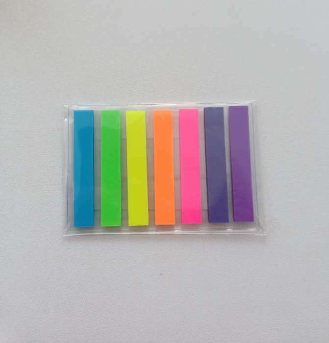 Фотография покупателя товара Блок-закладка с липким краем 8 мм х 45 мм, пластик, 7 цветов по 20 листов, флуоресцентные
