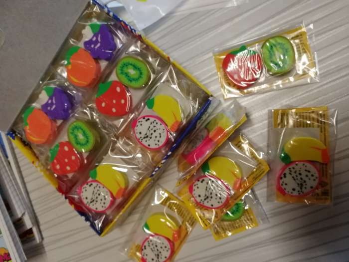 Фотография покупателя товара Ластик deVENTE дизайн Fruits, синтетика, 2 штуки, цветной, в пластиковом пакете с европодвесом - Фото 1