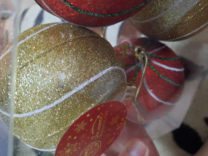 Фотография покупателя товара Набор шаров пластик d-8 см, 4 шт "Сильвия" красный золото - Фото 1