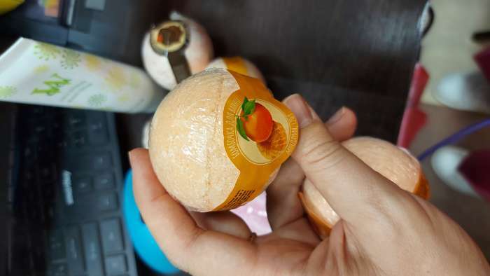 Фотография покупателя товара Бомбочка для ванны 120 г, аромат мандарина, КЛАДОВАЯ КРАСОТЫ - Фото 11