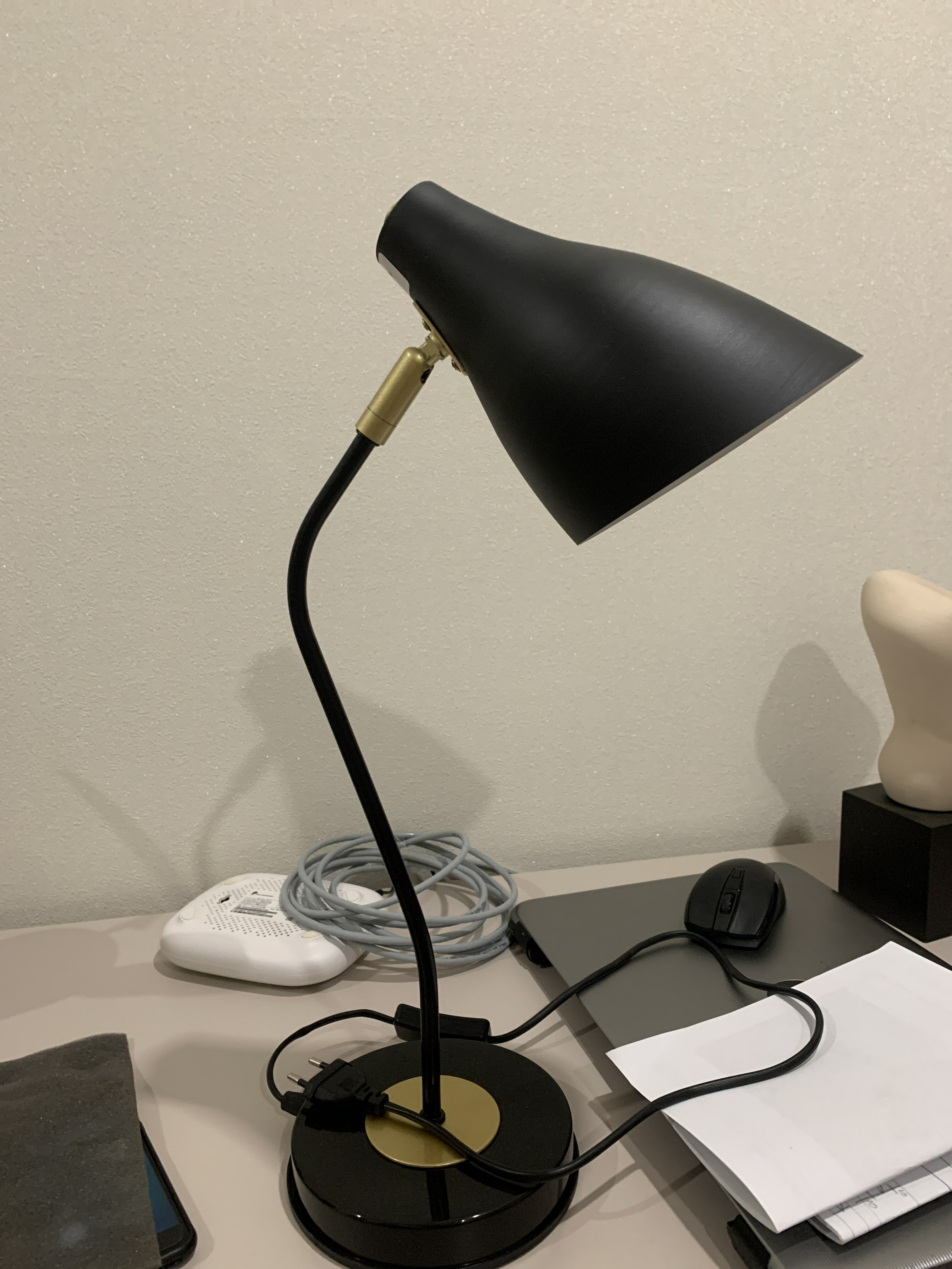 Фотография покупателя товара Настольная лампа "Томас" 1х40Вт Е27 черный 25х15,5х54см RISALUX