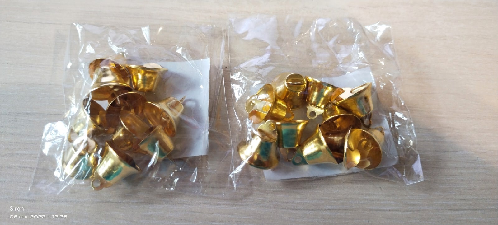 Фотография покупателя товара Колокольчик для рукоделия, набор 10 шт., размер 1 шт. — 1,6 см, цвет золотой - Фото 3